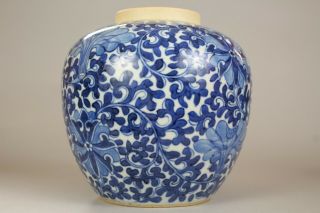 5: A large Chinese blue & white scrolling lotus ginger tea jar vase 19th/20thc 3