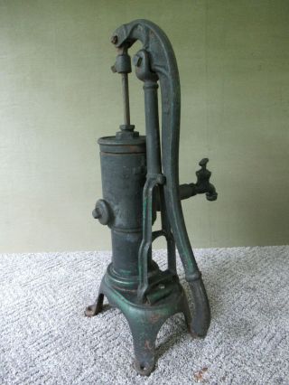 Antique Water Well Pump w/Spigot BARNES MFG Cast Iron MANSFIELD OH,  Green Paint 5