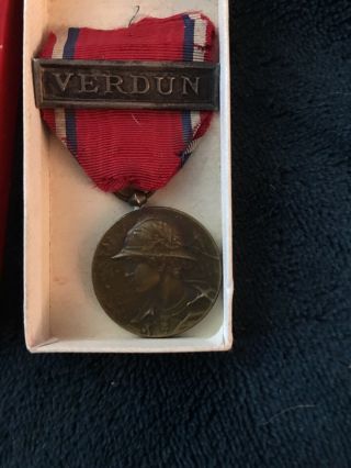 ANTIQUE WW1 FRENCH FRANCE GLORY FOR DEFENSE OF VERDUN CAMPAIGN MEDAL Rare Model 2