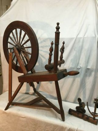 Primitive Antique Wooden Spinning Wheel 20.  5in Diameter Parts Repair
