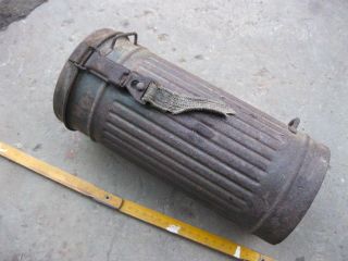 WW2 WWII German Wehrmacht gas mask canister/container. 2
