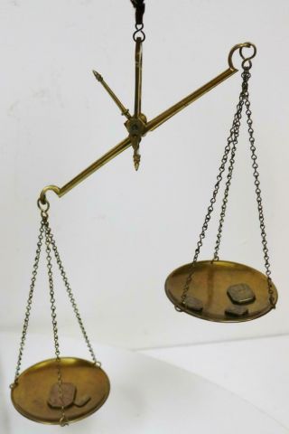 Antique Brass Apothecary Weighing Scales With weights 9