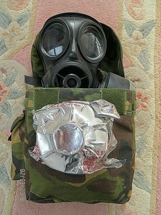British Army S10 Gas Mask Size 2,  2 Filters (1 Foil Wrapped) & Good Haversack