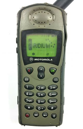 SATELLITE PHONE MOTOROLA 9505,  BATTERY,  CASE,  CHARGER TELEPHONE HANDSET IRIDIUM 2