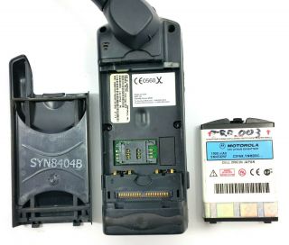 SATELLITE PHONE MOTOROLA 9505,  BATTERY,  CASE,  CHARGER TELEPHONE HANDSET IRIDIUM 4