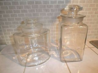 Two Antique Large Apothecary Counter Jars And Glass Stoppers W.  T.  Co.  1901 - 1924