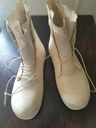 Us Military Cold Weather Bunny Boots,  Mens 11r,  Mickey Mouse Vapor Barrier White