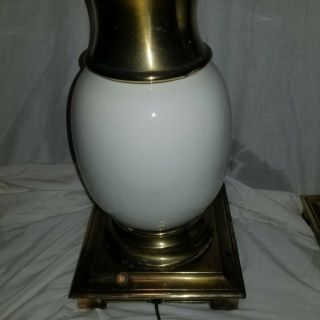 Vintage Heavy Stiffel Ostrich Egg Shape Porcelain Brass Table Lamp EXC 2