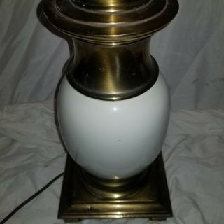 Vintage Heavy Stiffel Ostrich Egg Shape Porcelain Brass Table Lamp EXC 8