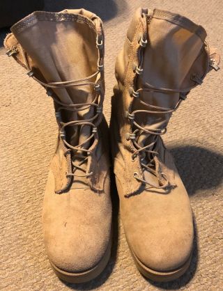 Belleville Tan Military Combat Boots Barely - Size 9.  5w Army