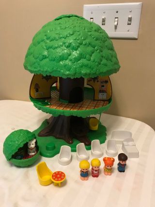 Vintage Kenner General Mills 1975 Tree Tots Family Treehouse Set