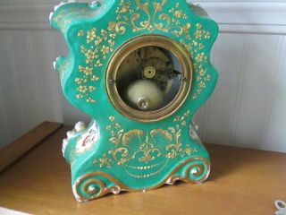 19th Century French Rococo Porcelain Mantle Clock 6
