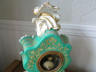 19th Century French Rococo Porcelain Mantle Clock 7