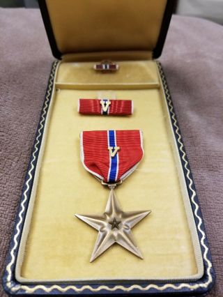 Vietnam War KIA Bronze Star W Valor 1st Cavalry Killed In Action Valor Device 1 2