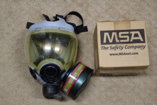 Msa Mcu - 2/p Gas Mask Nbc Protection Medium W/ Extra Cbrn Canister