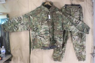 2 Pc Multicam U.  S.  G.  I.  Gen Iii Extreme Cold Wet Weather W Tag X Large Reg