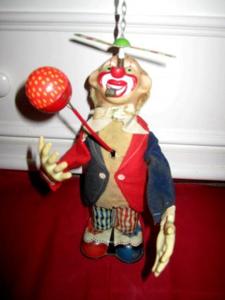 Vintage Battery Operated Tin Toy Clown Made In Japan Lighted Ball Moves