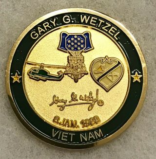 Us Army Numbered Challenge Honor Coin Gary G.  Wetzel,  Medal Of Honor Recipient