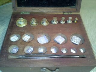 Antique 19thc Henry Troemner Apothecary Balance Scale,  19 Weights & Case,  Exel