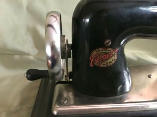 COMET Toy Sewing Machine / EMG / made in England / Hand Crank 4