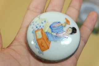 A Chinese Famille Rose Porcelain Ink Box. 5