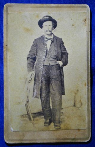 Cdv Of Civil War Officer With Open Frock