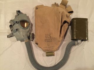 VINTAGE RARE WW2 GAS MASK WITH ORIG CARRY CASE AND ANTI DIM STICK - 2