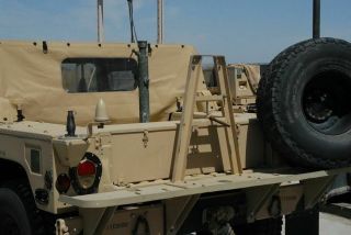 MILITARY HUMVEE SPECIAL FORCES SPARE TIRE CARRIER MOUNT M998 HMMWV H - 1 HUMMER 6