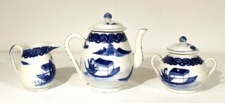 Antique Chinese Blue white porcelain tea set - MARK - teapot cup creamer 4