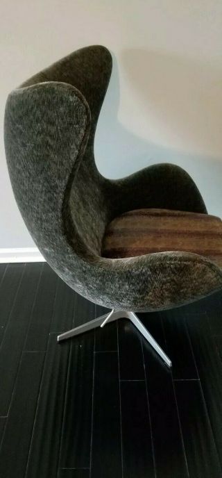 2008 Egg Chair by Arne Jacobsen for Fritz Hansen Fabric Gray 2