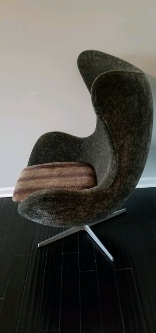 2008 Egg Chair by Arne Jacobsen for Fritz Hansen Fabric Gray 3