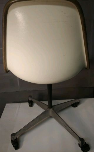 Vintage swivel Herman Miller Eames Brown Shell Chair Mid Century 2