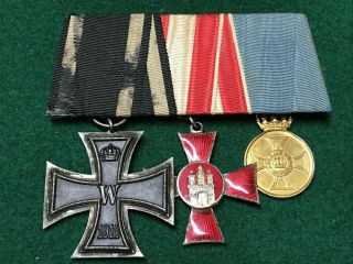 German Ww1 3 - Place Medal Bar: Iron Cross,  Hamburg Cross And Order Of Crown Medal