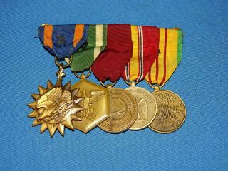 Vietnam War 5 Place Medal Bar,  Named To: Andrew Polin (c25)