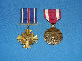 Vietnam War Medal Pair,  Named To: Major Leonard F.  Thornton (c24)