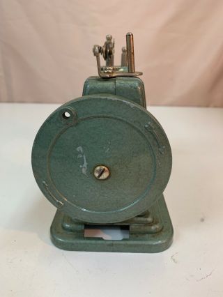 1950 ' s Vintage BETSY ROSS Miniature Child HAND CRANK Sewing Machine 3