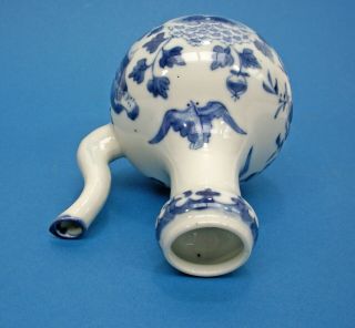 CHINESE BLUE & WHITE EXPORT PORCELAIN KENDI/ DRINKING EWER 18th / 19th century 12