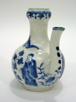 CHINESE BLUE & WHITE EXPORT PORCELAIN KENDI/ DRINKING EWER 18th / 19th century 2