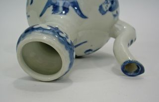 CHINESE BLUE & WHITE EXPORT PORCELAIN KENDI/ DRINKING EWER 18th / 19th century 6