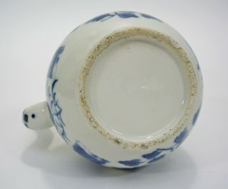 CHINESE BLUE & WHITE EXPORT PORCELAIN KENDI/ DRINKING EWER 18th / 19th century 7