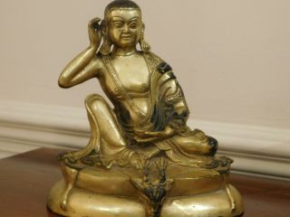 CHINESE BRONZE FIGURE OF A DEITY OR RELIGIOUS FIGURE. 3
