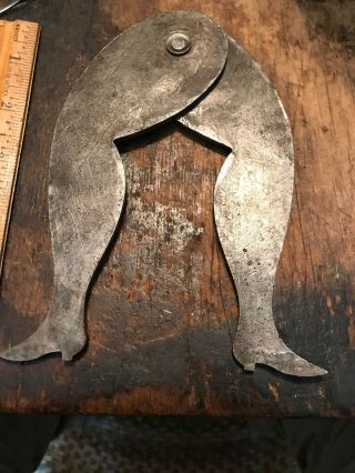Revolutionary War 18th Early 19th Century Thick Forged Iron Leg Shaped Calipers