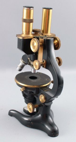 RARE 1913 Antique E.  Leitz First Binocular Microscope,  Brass & Iron Scientific 10