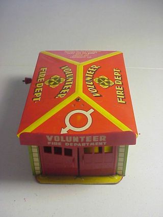 Marx Volunteer Fire Dept.  Chief No.  7 Litho Tin Garage