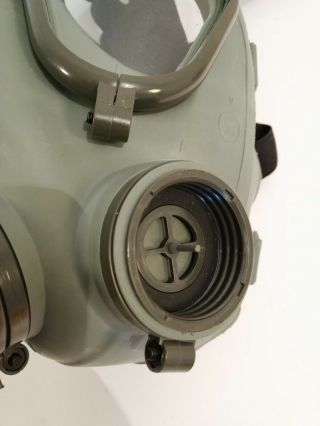 Serbian Yugoslavian NBC protective Gas Mask M2,  40mm standard Filter,  bag 12