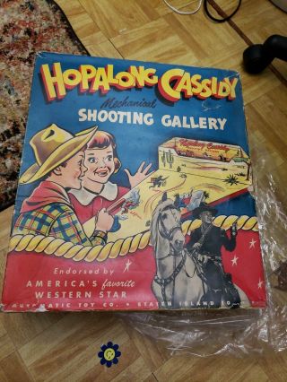 Vintage C.  1950 Hopalong Cassidy Tin Lithographed Wind Up Toy Shooting Gallery