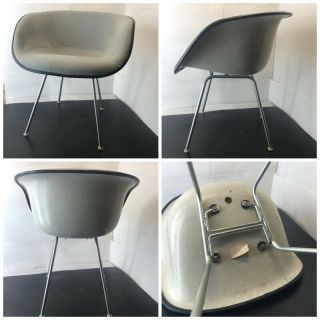 1x - - White - Herman Miller - Vintage Chair - Eames Shell Mcm