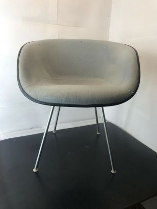1x - - WHITE - HERMAN MILLER - Vintage Chair - Eames Shell MCM 3