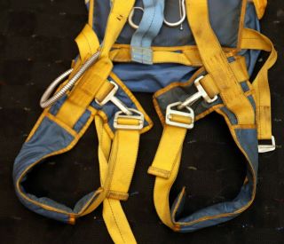 Racer SST skydiving parachute container,  medium harness 7