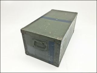 Vintage MILITARY TRUNK Foot Locker army coffee table box green chest us OD wwii 6